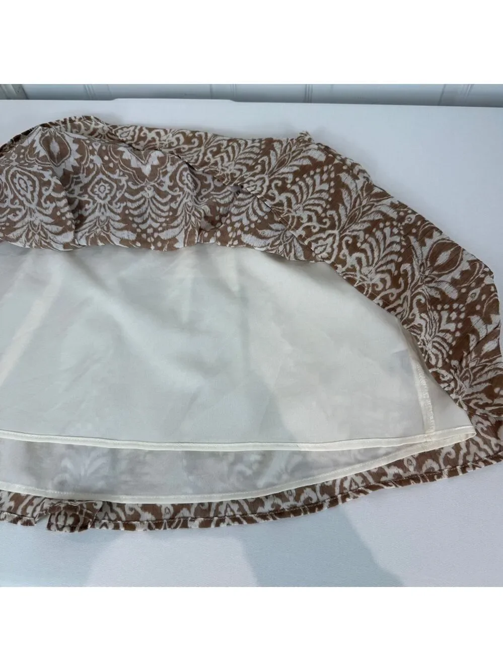 Dynamite Pleated Damask Mini Skirt Womens Medium White Tan Lined - Picture 6 of 11